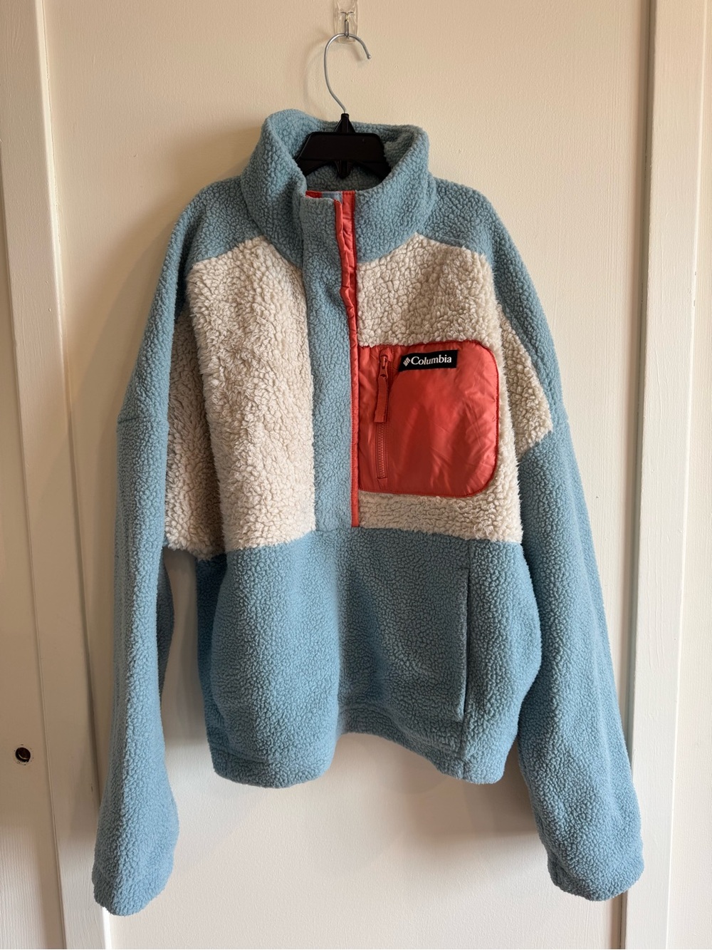 Columbia Women’s Light Blue & Cream Sherpa Fleece Pullover with Coral Pocket